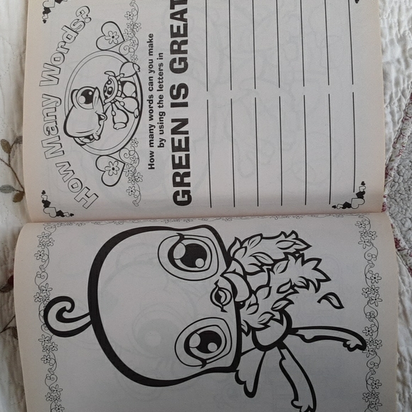 Littlest Pet Shop Coloring Books with LPS Plush - Picture 8 of 11